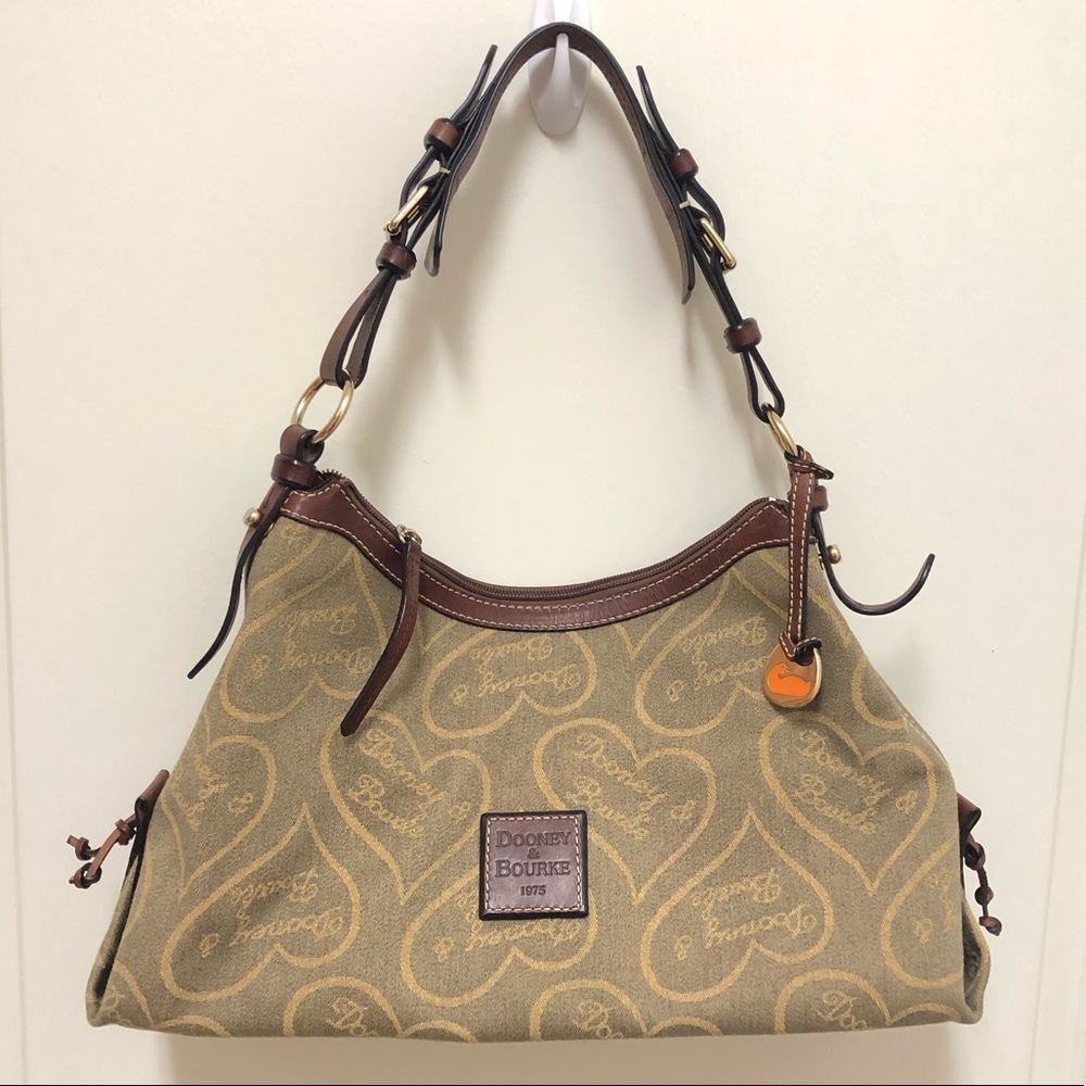 NWOT Authentic Vintage Dooney and Bourke w/ Wallet